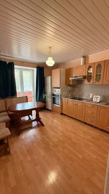 2-к. квартира, 64 м, 3/10 эт. - Фото 0