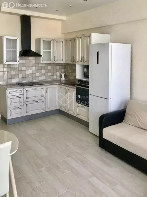 1-комнатная квартира: Волгоград, Селенгинская улица, 16 (53.5 м) - Фото 1