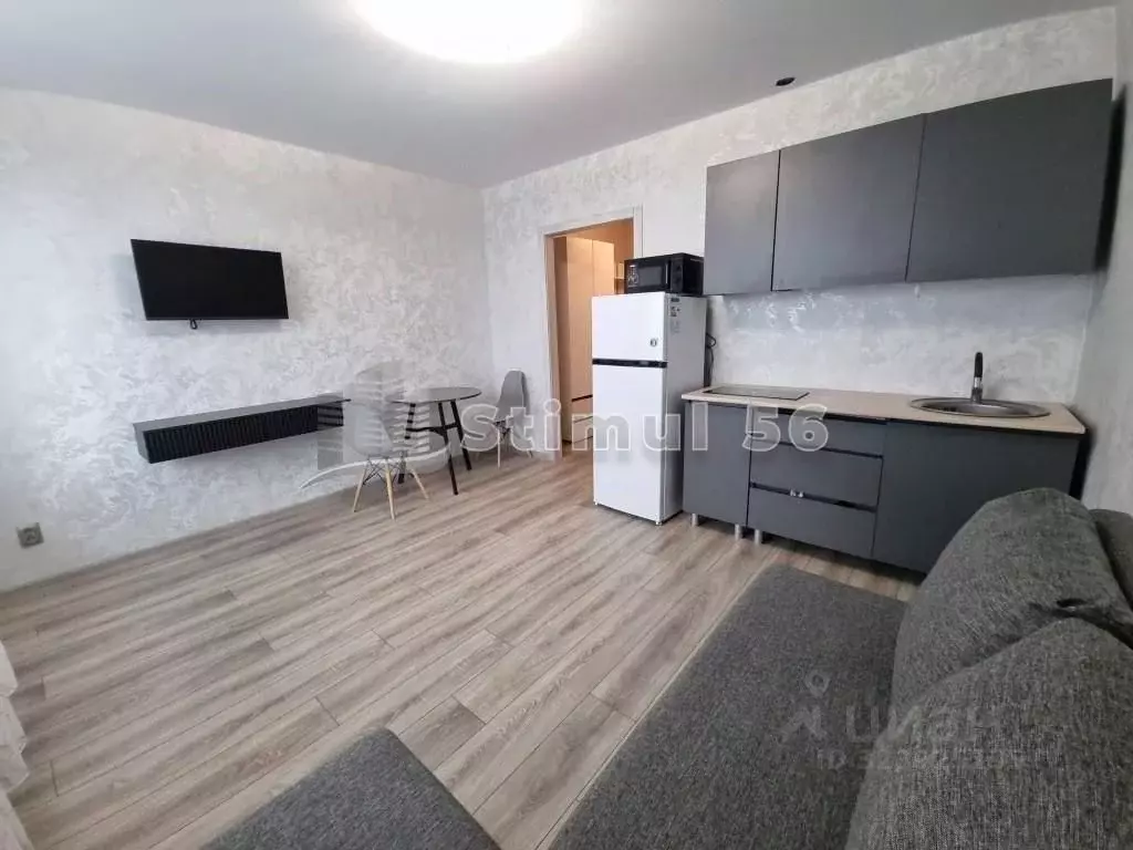 Студия Оренбургская область, Оренбург ул. Юркина, 2 (22.8 м) - Фото 0