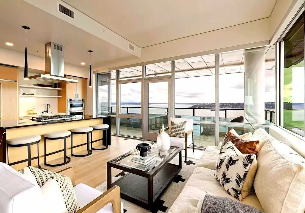 2-к кв. Краснодарский край, Сочи Светлана мкр, просп. Пушкина, 4А ... - Фото 2