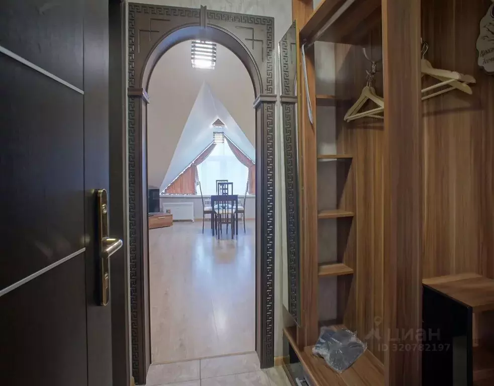 Комната Нижегородская область, Нижний Новгород Октябрьская ул., 4Г ... - Фото 1