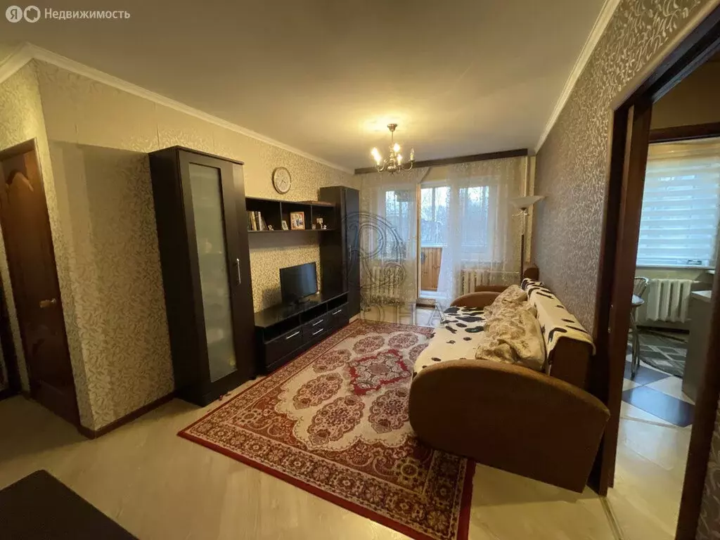 3-комнатная квартира: Павловский Посад, Южная улица, 10 (58 м) - Фото 1