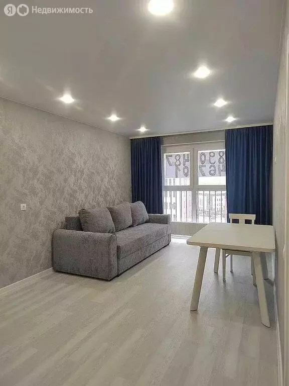 2-комнатная квартира: Дударева, Тюменская улица, 1 (59.7 м) - Фото 2