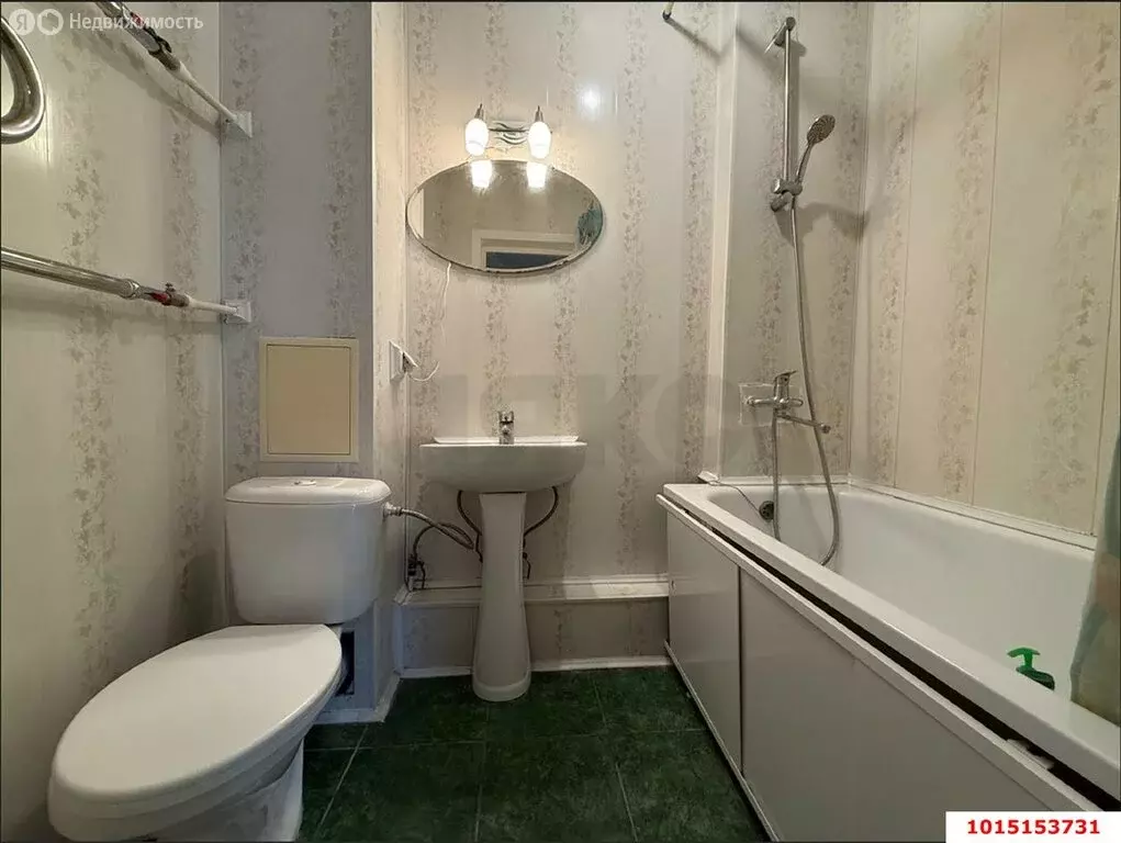 2-комнатная квартира: Краснодар, микрорайон Северный, улица Академика ... - Фото 1