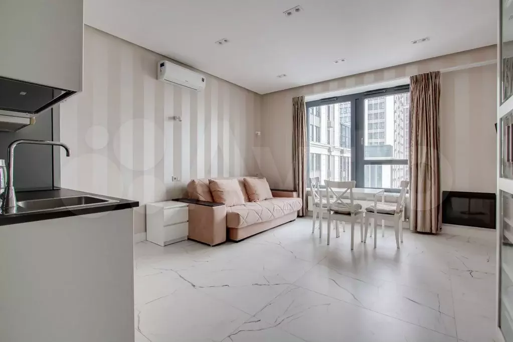 Апартаменты-студия, 33 м, 17/28 эт. - Фото 1