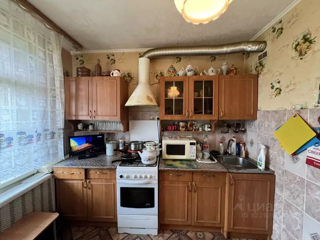 2-к кв. Псковская область, Псков Стахановская ул., 19 (54.0 м) - Фото 1