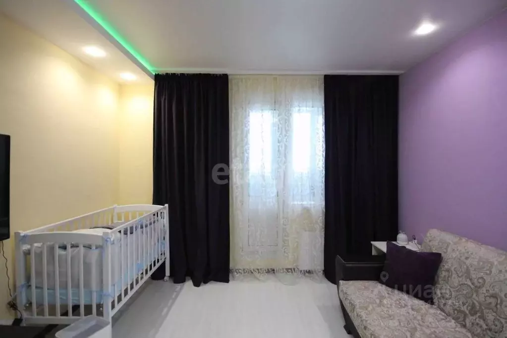 2-к кв. Ямало-Ненецкий АО, Новый Уренгой Сибирская ул., 85 (46.7 м) - Фото 2