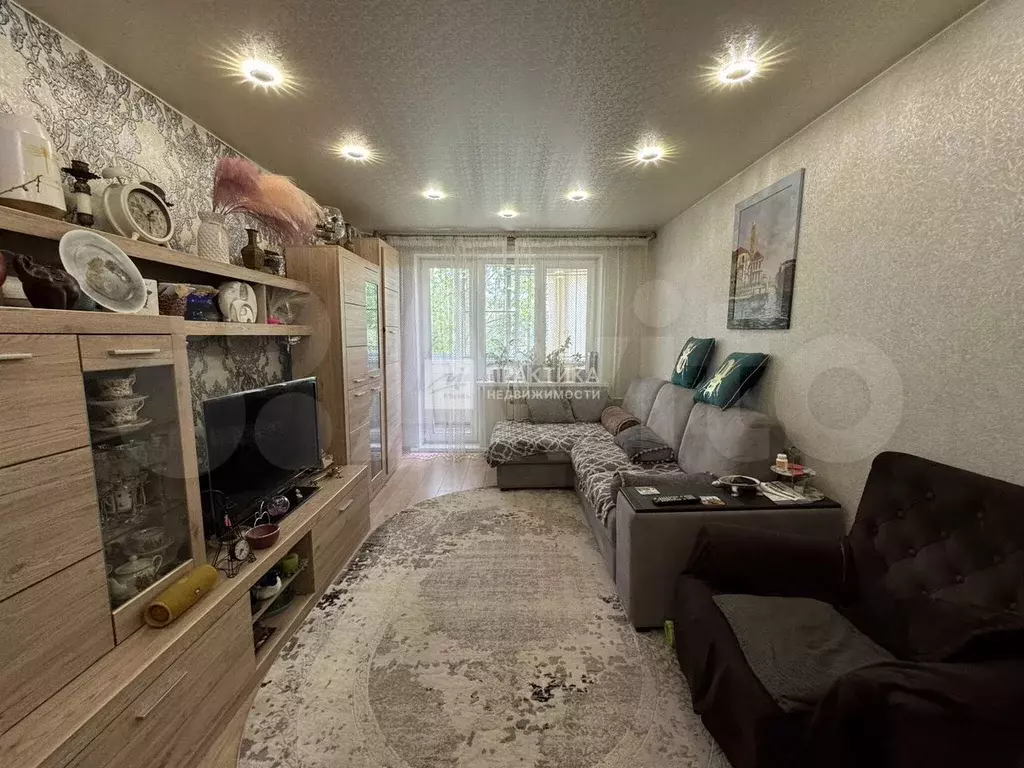 3-к. квартира, 60,7 м, 5/5 эт. - Фото 1