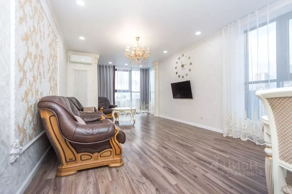 3-к кв. Башкортостан, Уфа ул. Рудольфа Нуреева, 1 (93.2 м) - Фото 2