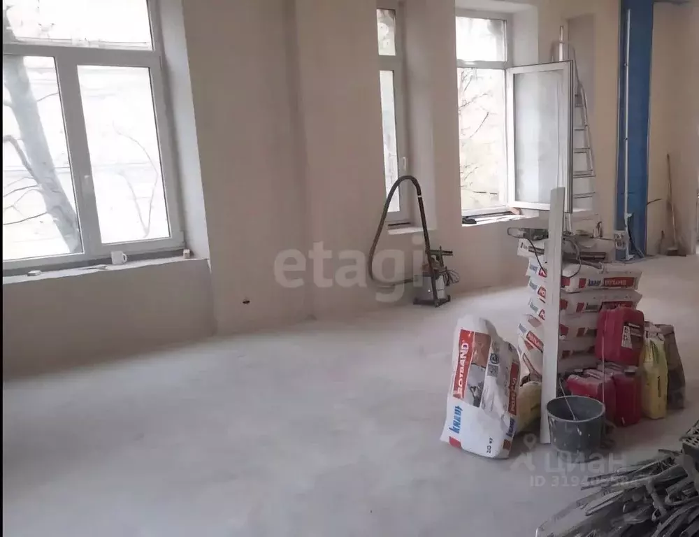 3-к кв. Санкт-Петербург Синявинская ул., 3 (75.0 м) - Фото 0