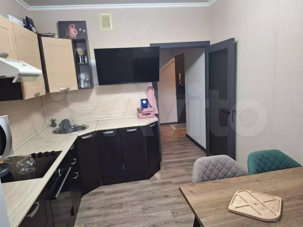 1-к. квартира, 37 м, 5/7 эт. - Фото 0
