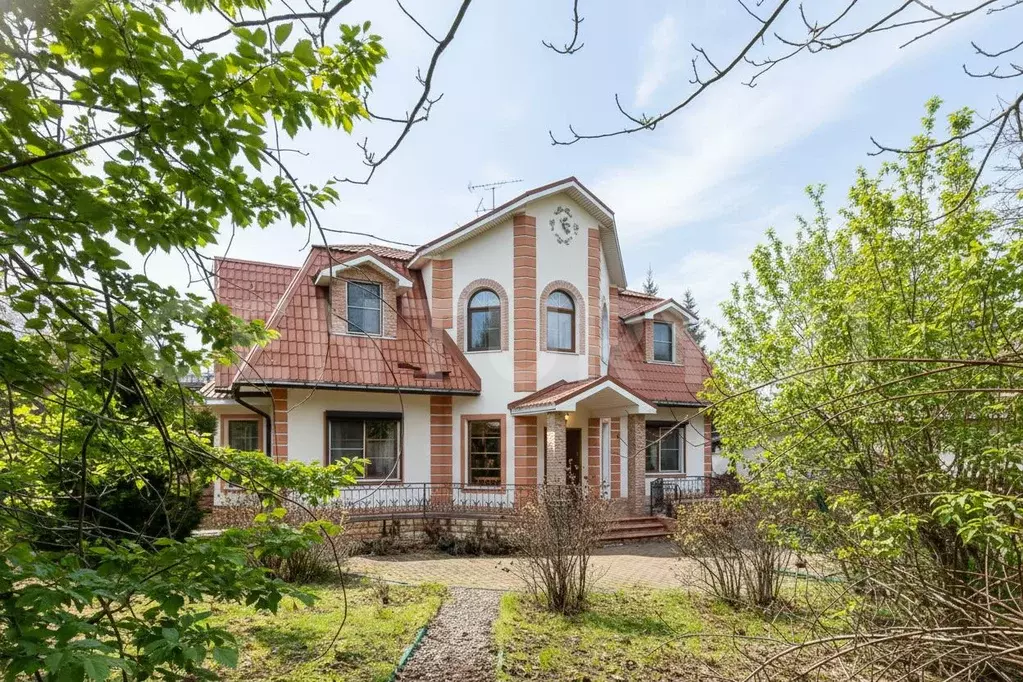 Коттедж в Москва д. Сосенки, ул. Тенистая, 22к1 (380 м) - Фото 1