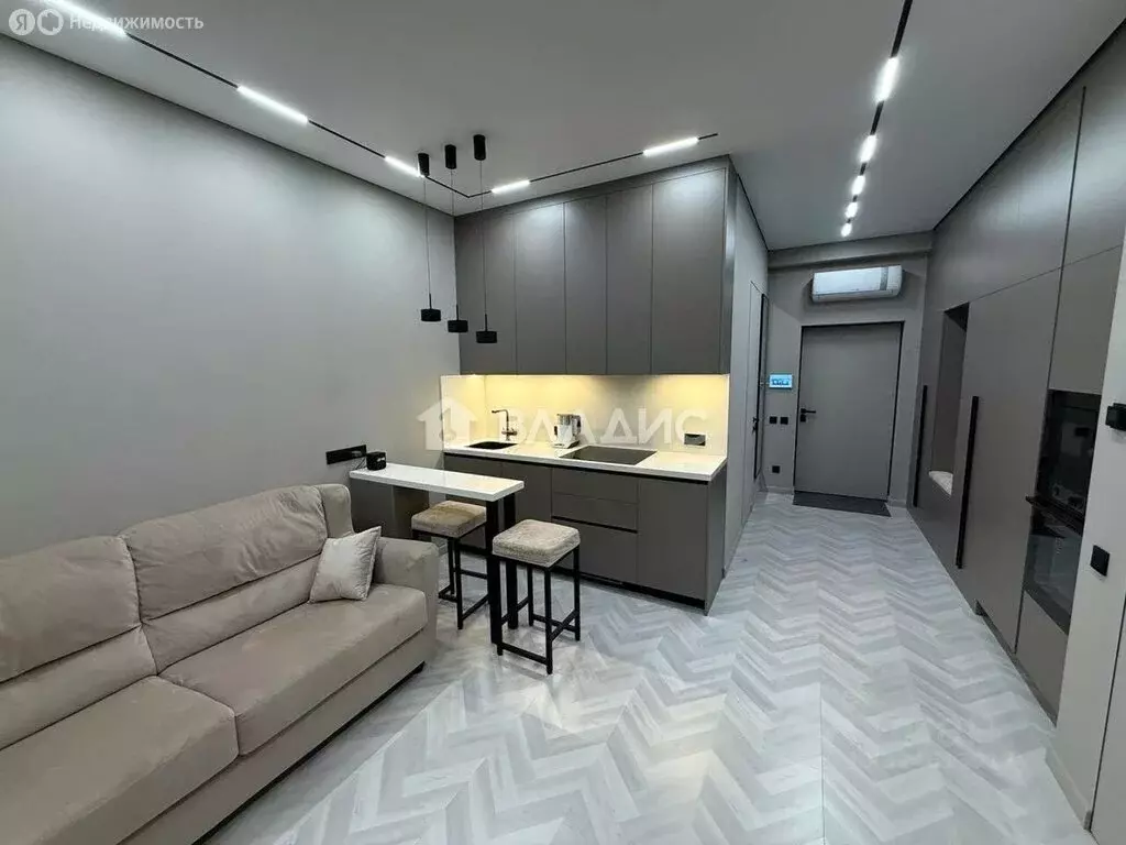 2-комнатная квартира: Москва, улица Мустая Карима, 12 (35 м) - Фото 2