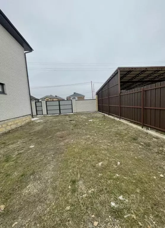 Дом в Ставропольский край, Ставрополь ул. Серова, 617 (170 м) - Фото 2