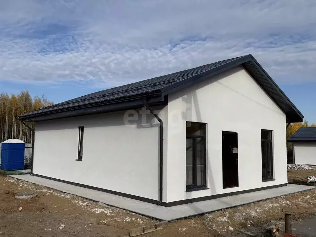 Дом в Пермский край, Добрянский муниципальный округ, д. Конец Гор ул. ... - Фото 1