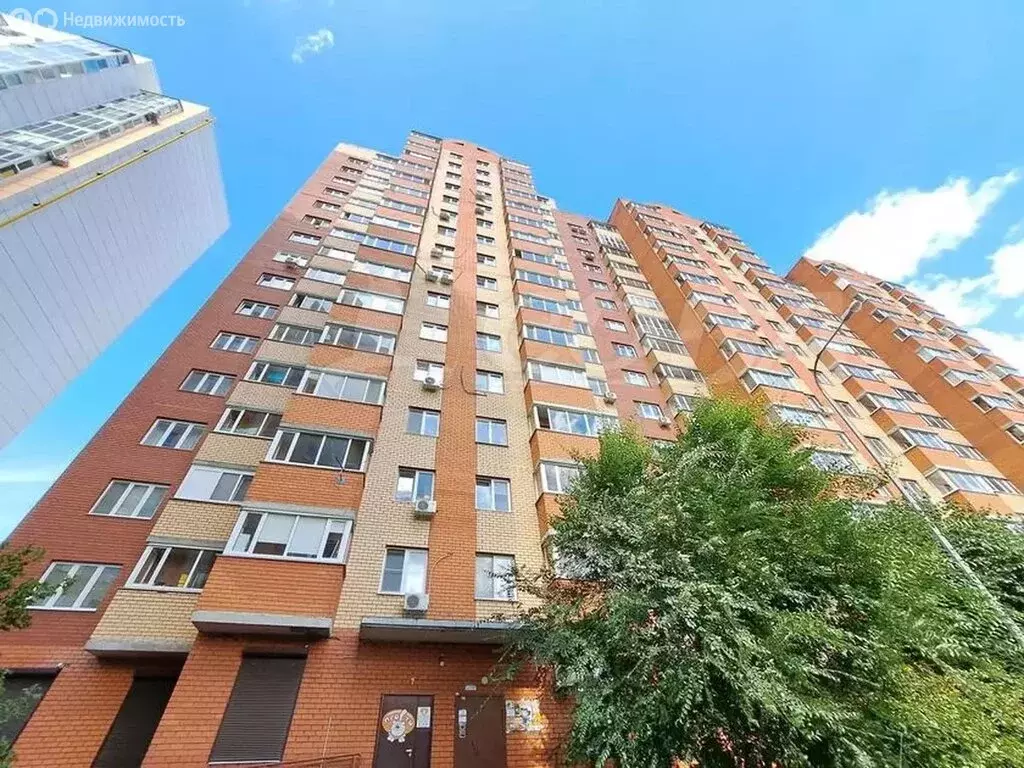 3-комнатная квартира: Тюмень, микрорайон Мыс, улица Маршала Захарова, ... - Фото 1