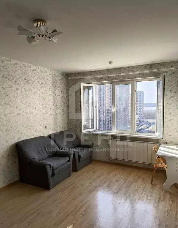 1-к кв. Санкт-Петербург ул. Оптиков, 52к2Г (40.8 м) - Фото 1