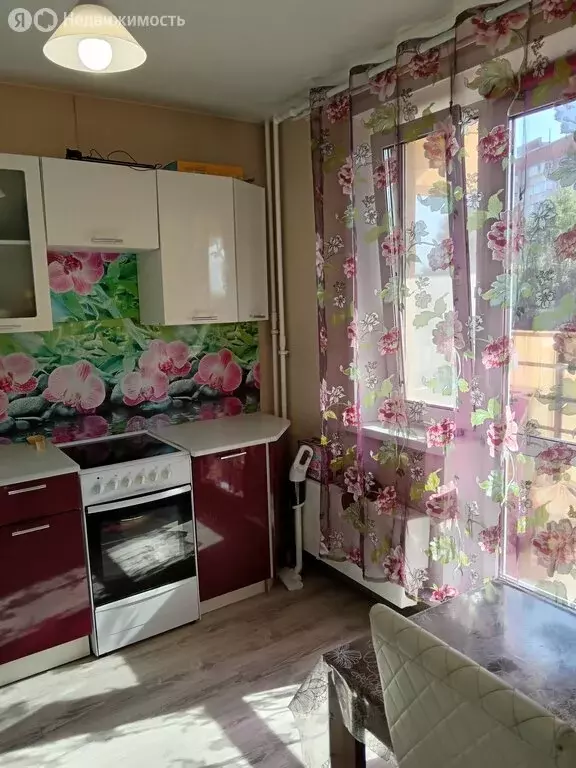 1-комнатная квартира: Курган, жилой район Заозёрный, 1-й микрорайон, ... - Фото 1