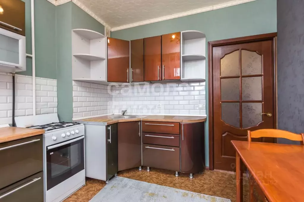 1-к кв. Башкортостан, Уфа ул. Набережная реки Уфы, 71 (37.6 м) - Фото 1