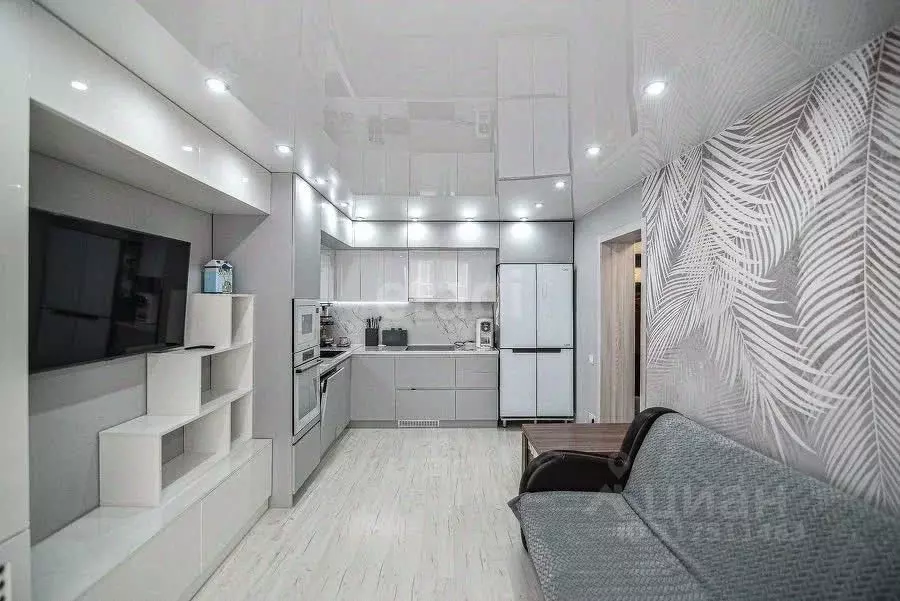 1-к кв. Сахалинская область, Южно-Сахалинск Долинская ул., 32А (32.0 ... - Фото 1