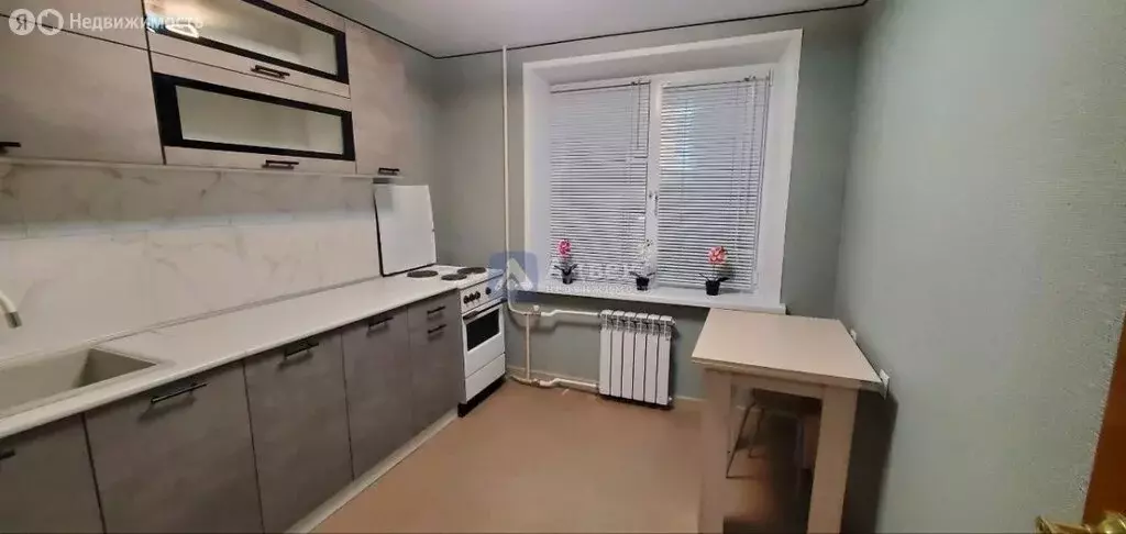 1-комнатная квартира: Тюмень, микрорайон Мыс, Судоремонтная улица, 21 ... - Фото 1