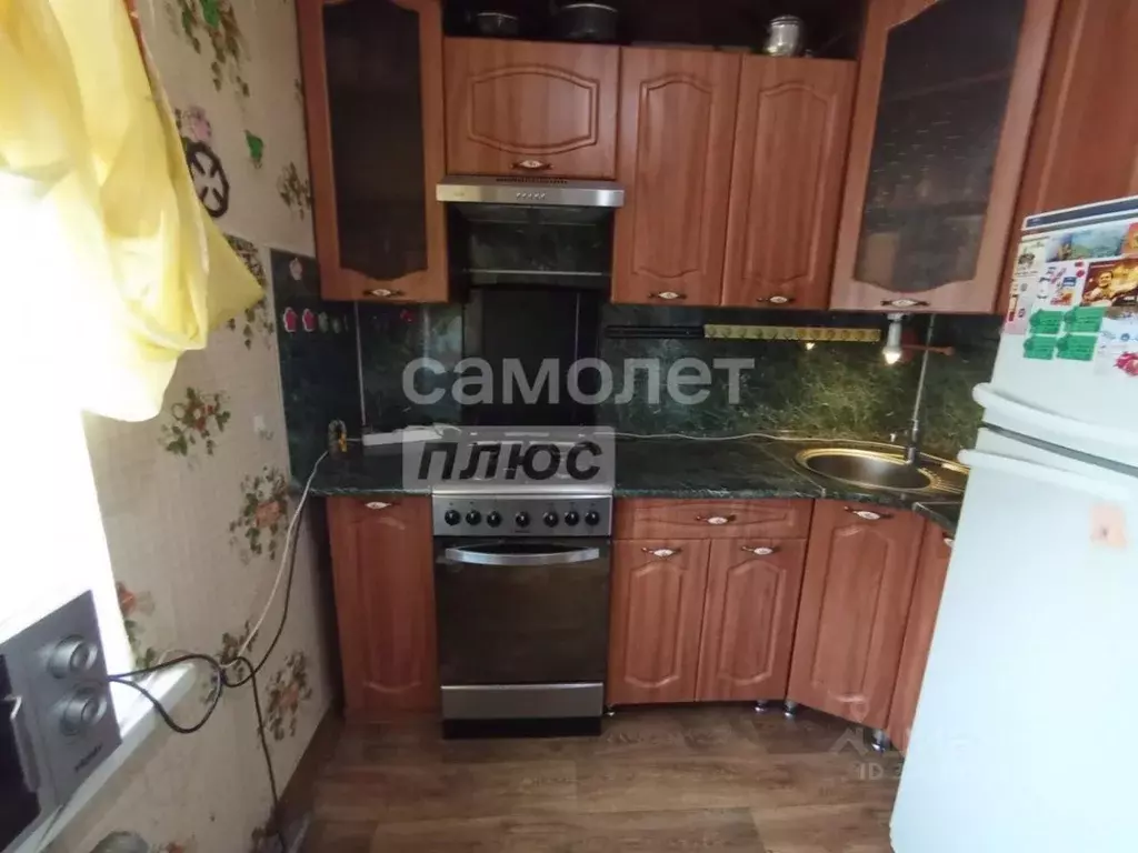 3-к кв. Свердловская область, Екатеринбург ул. Билимбаевская, 31к2 ... - Фото 0