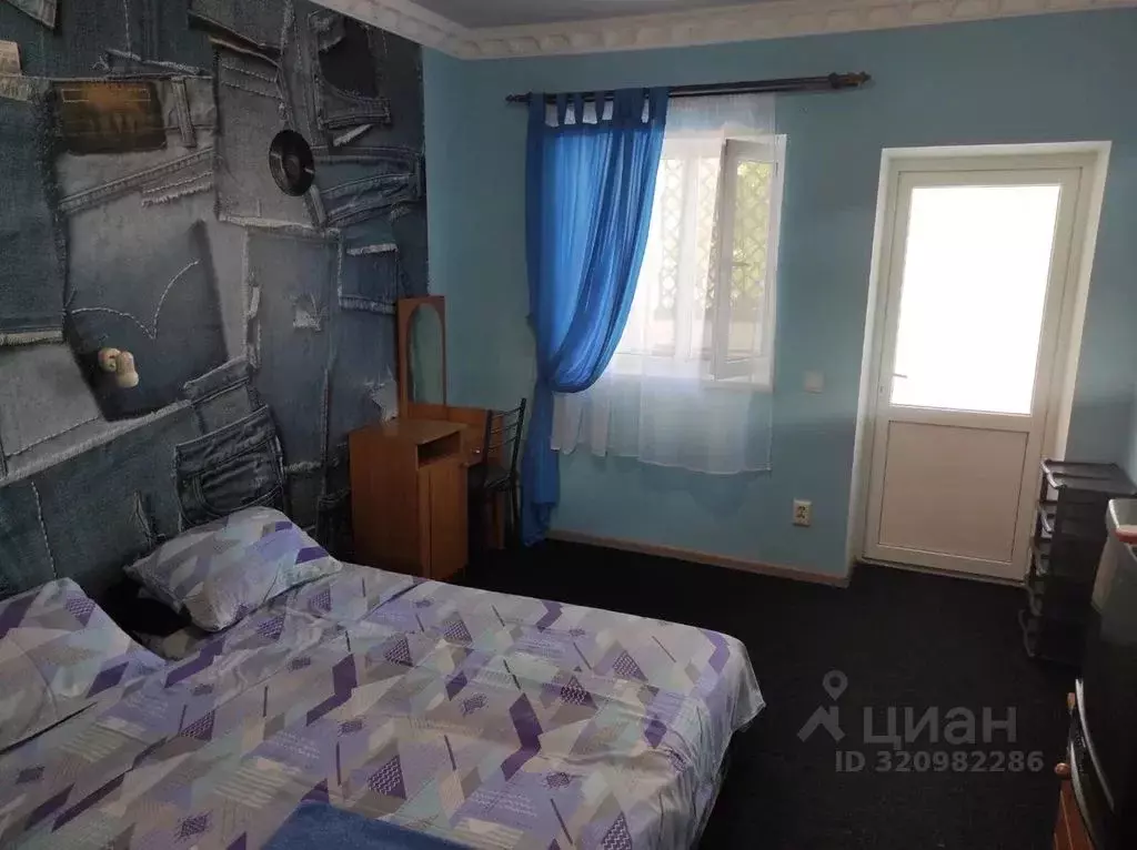 Комната Крым, Сакский район, Штормовское с/пос, с. Поповка ул. ... - Фото 2