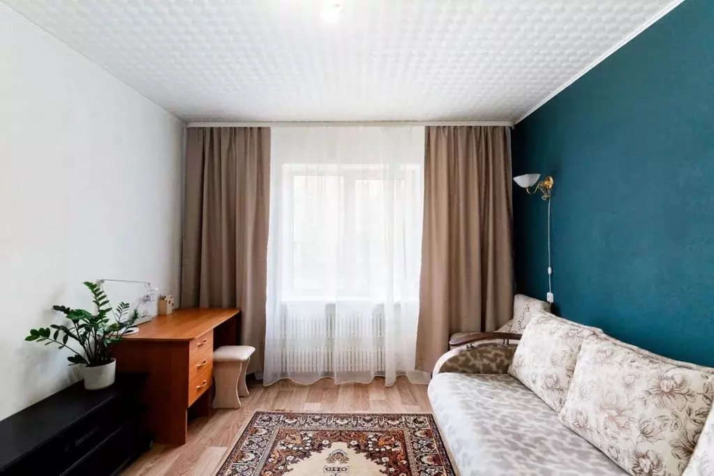 1-к кв. Омская область, Омск ул. 70 лет Октября, 20 (51.0 м) - Фото 1