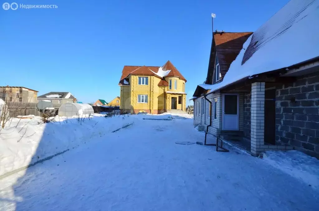 Дом в Ялуторовск, улица Бородина, 57 (267 м) - Фото 0