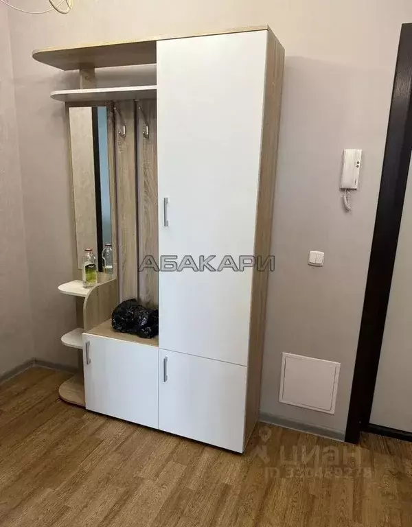 2-к кв. Красноярский край, Красноярск ул. Авиаторов, 38 (70.0 м) - Фото 1