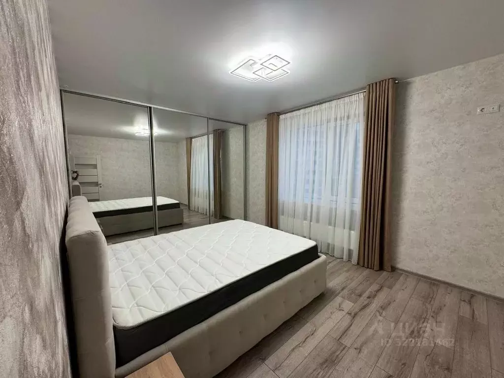 2-к кв. Крым, Симферополь ул. Никанорова, 4Д (60.0 м) - Фото 1