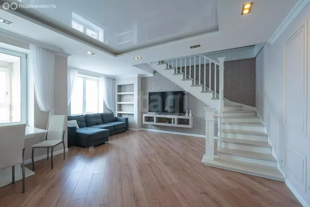 3-комнатная квартира: Пермь, улица Юрша, 80 (107.7 м) - Фото 2