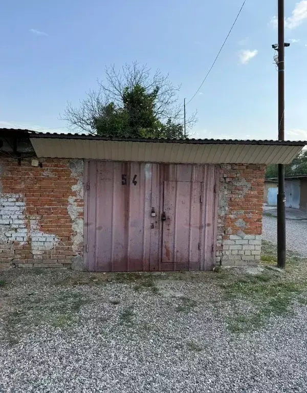 Гараж в Ставропольский край, Железноводск Западный ... - Фото 1
