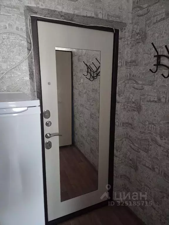 Комната Свердловская область, Екатеринбург пер. Саперов, 5 (12.0 м) - Фото 2