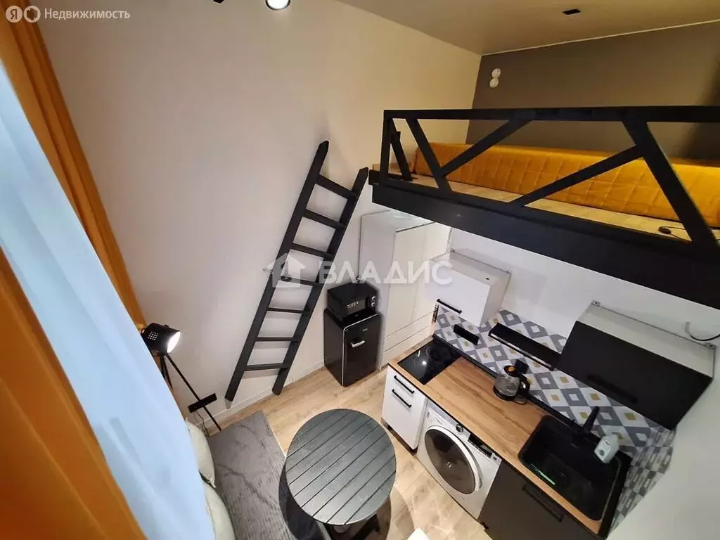 Квартира-студия: Москва, 2-й Амбулаторный проезд, 8с3 (13 м) - Фото 1