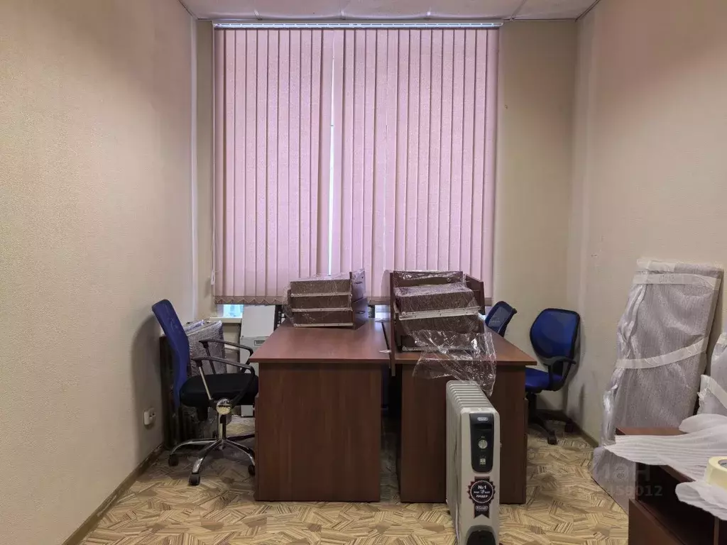 Офис в Новосибирская область, Новосибирск ул. Грибоедова, 2 (16 м) - Фото 1