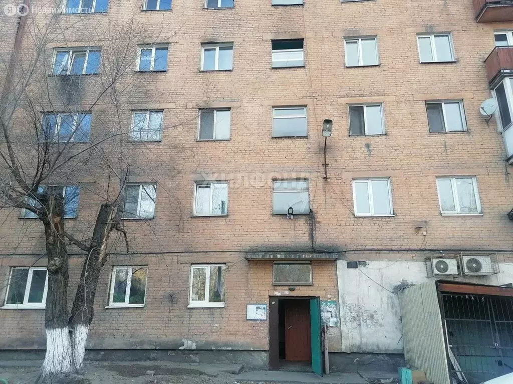 3-комнатная квартира: Кызыл, улица Кочетова, 99 (58 м) - Фото 0