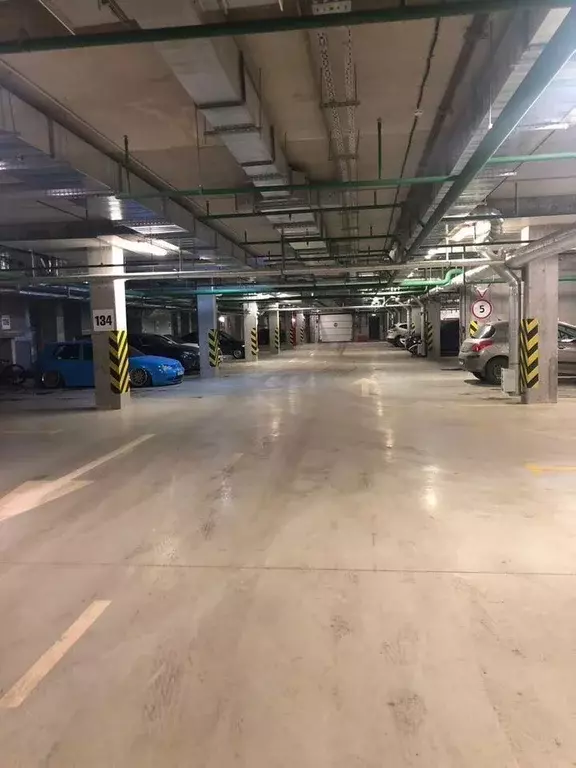 Гараж в Санкт-Петербург ул. Парфеновская, 5 (30 м) - Фото 1