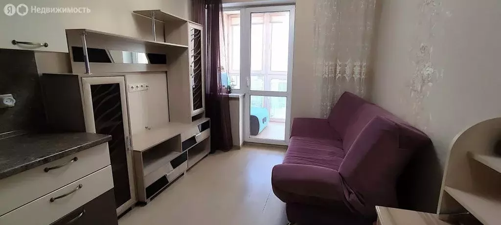 Квартира-студия: Екатеринбург, улица Патриотов, 6к3 (15.8 м) - Фото 2