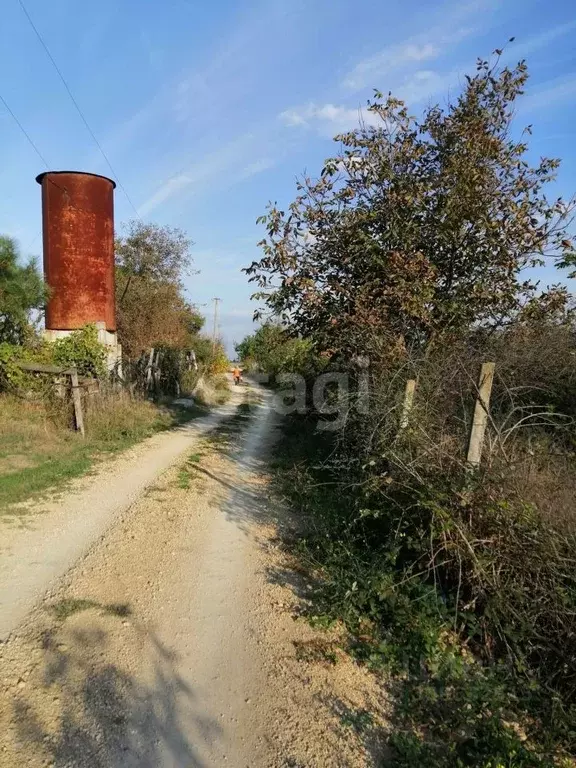 Участок в Крым, Сакский район, с. Орехово  (4.1 сот.) - Фото 1