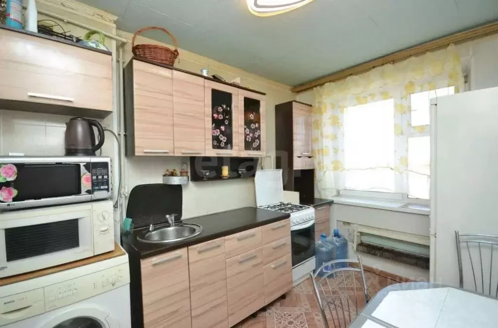 2-к кв. Саха (Якутия), Якутск 202-й мкр, 12 (49.4 м) - Фото 1