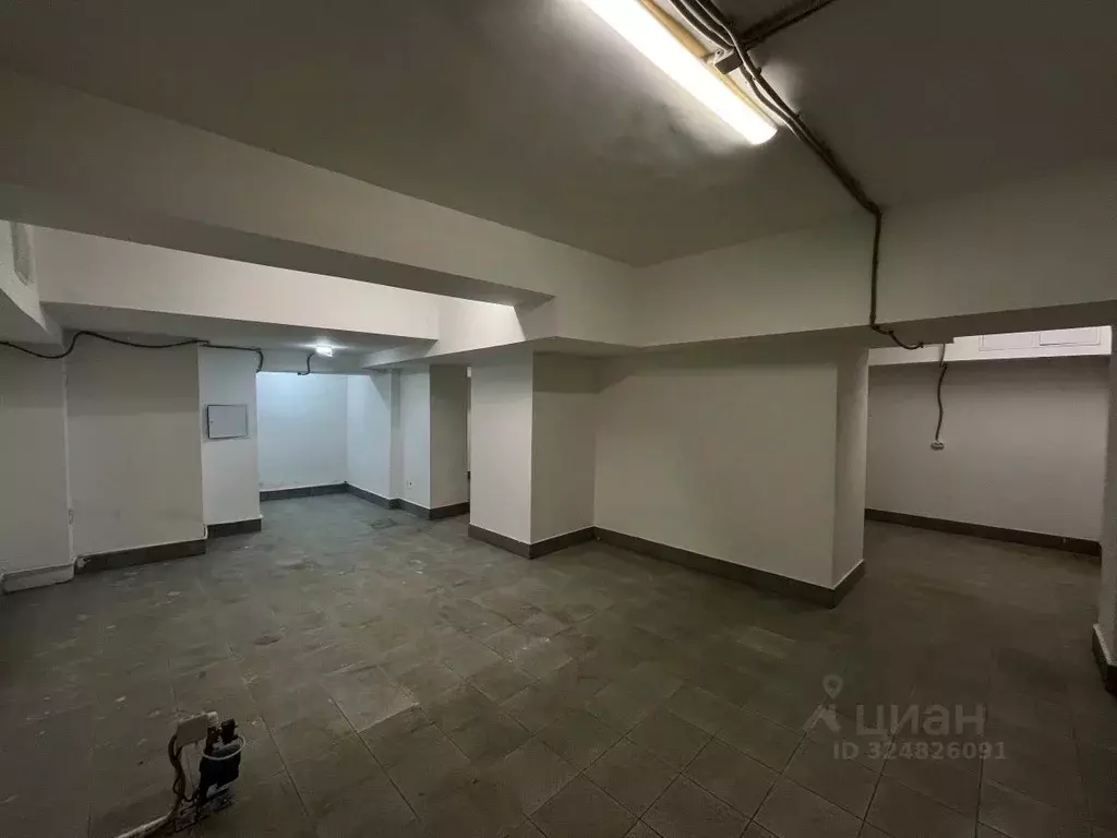 Помещение свободного назначения в Москва ул. Земляной Вал, 39/1С1 (84 ... - Фото 1