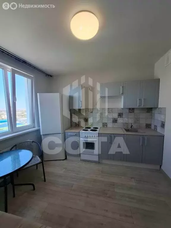 1-комнатная квартира: Воронеж, улица Адмирала Чурсина, 6 (33.8 м) - Фото 1