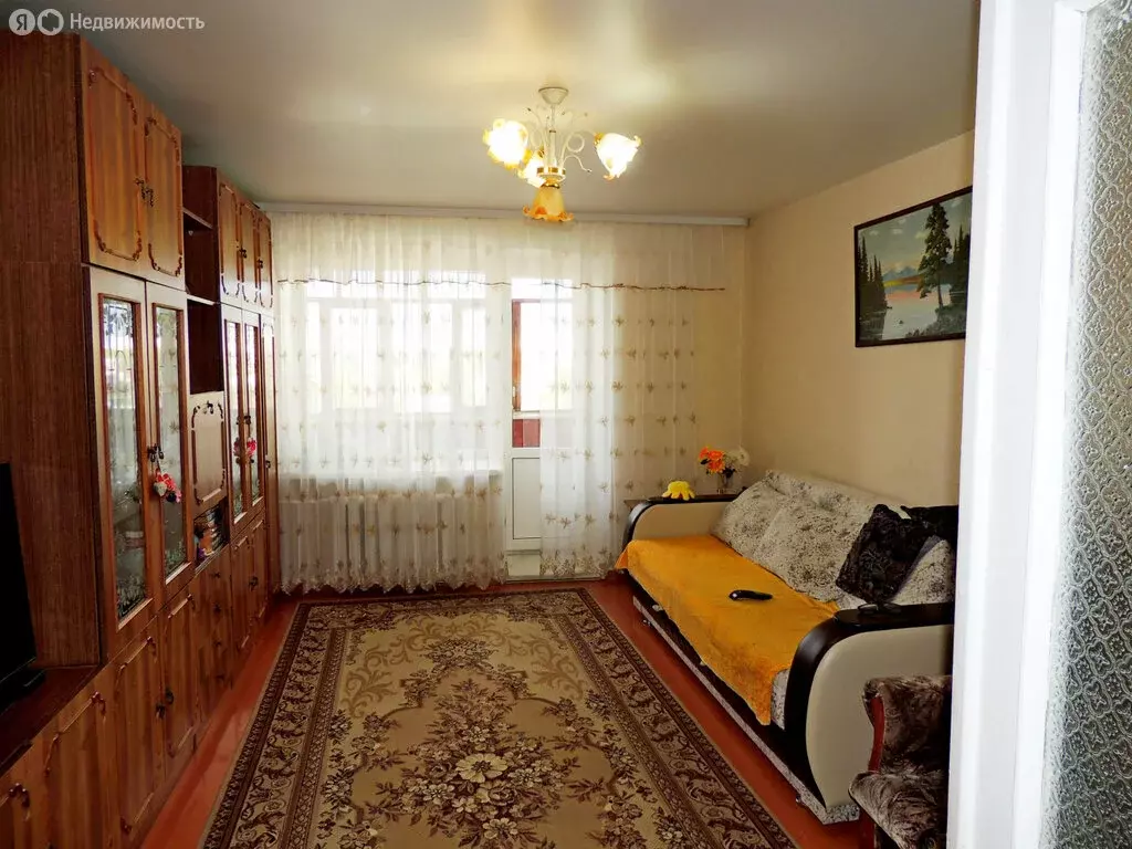 3-комнатная квартира: Тюмень, Ставропольская улица, 5 (58.6 м) - Фото 1