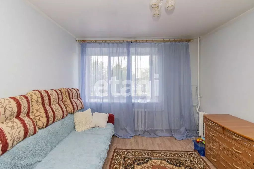 Комната Тюменская область, Тюмень ул. Республики, 216 (18.0 м) - Фото 1