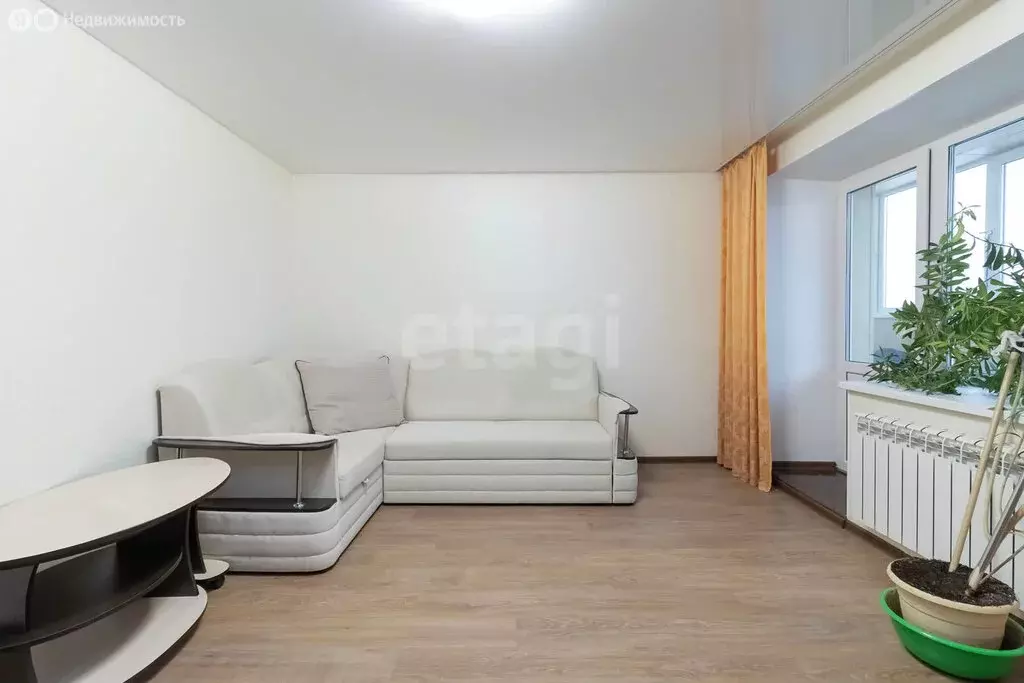 2-комнатная квартира: Тюмень, Промышленная улица, 16А (62.5 м) - Фото 2