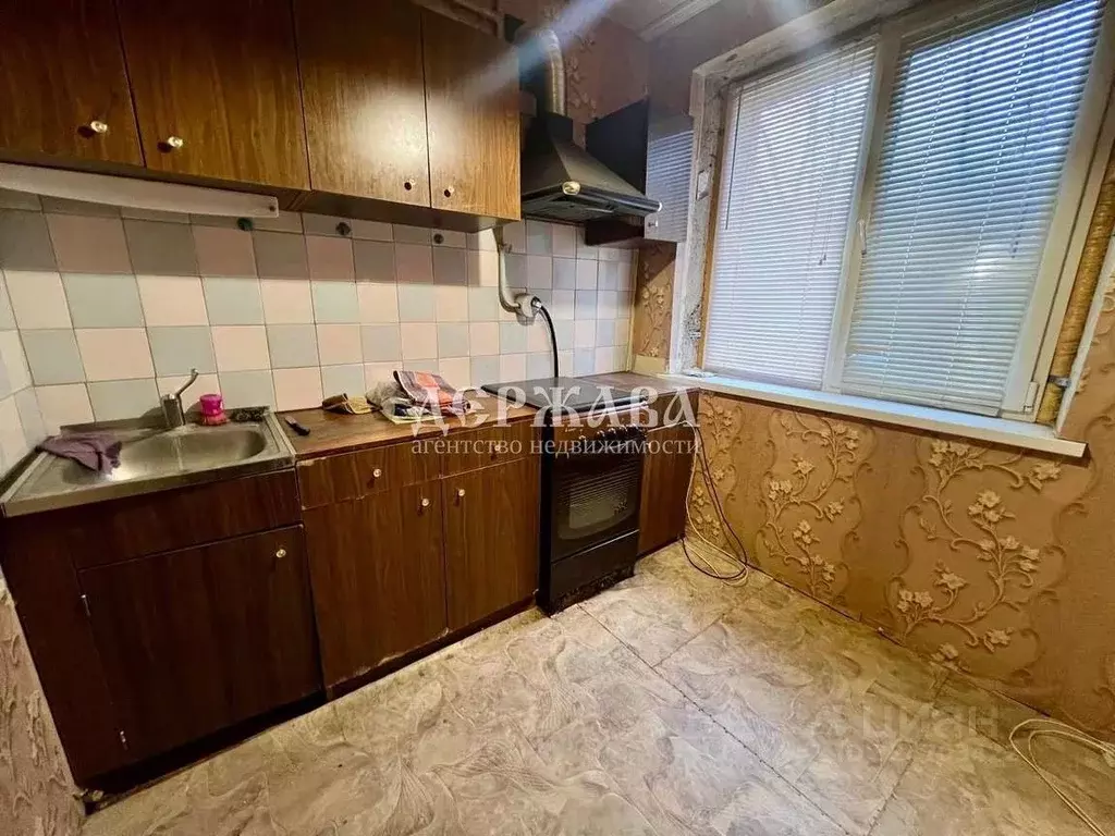 4-к кв. Белгородская область, Старый Оскол Рудничный мкр, 2 (62.0 м) - Фото 1