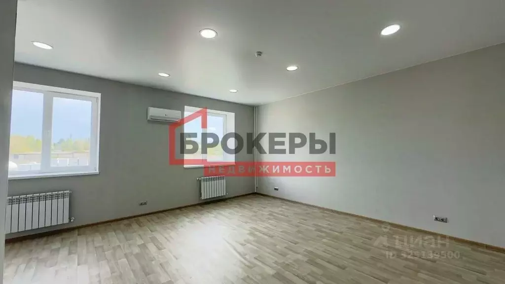 Офис в Севастополь ш. Фиолентовское, 1/8А (37 м) - Фото 2