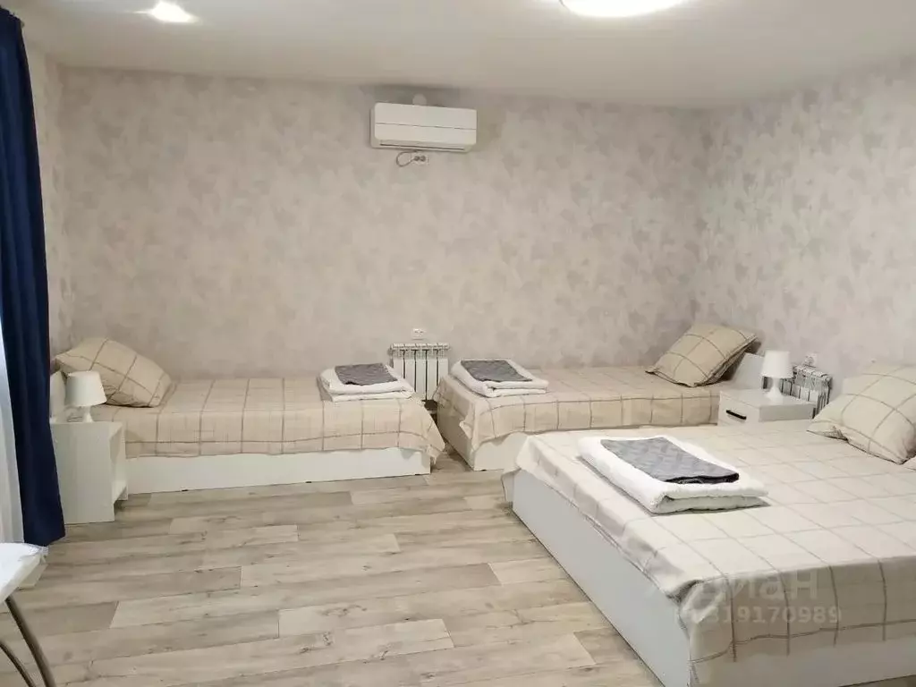 Комната Воронежская область, Богучар ул. Брагонина, 32 - Фото 0