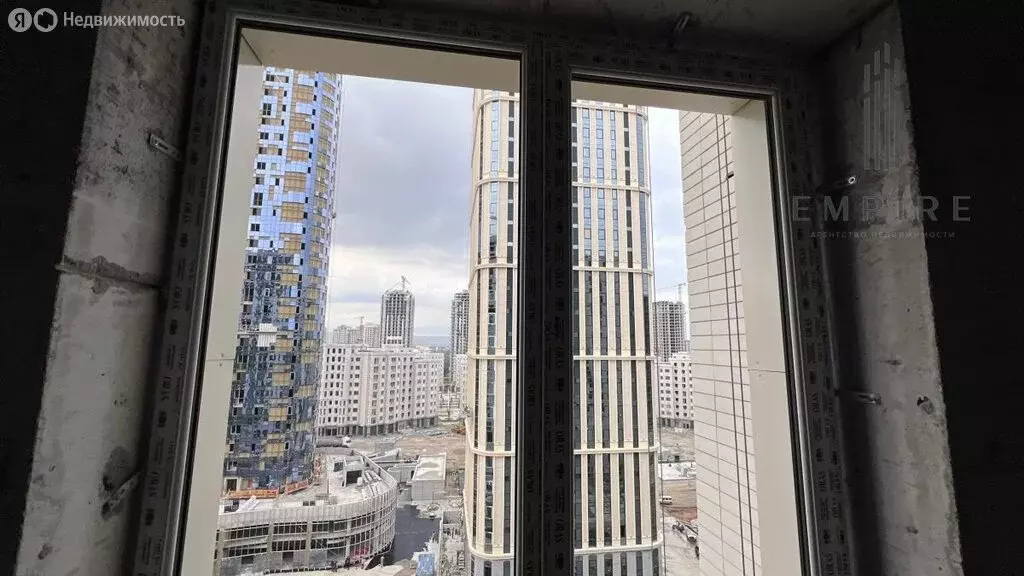 2-комнатная квартира: Грозный, проспект В.В. Путина, 2к3 (68.79 м) - Фото 1